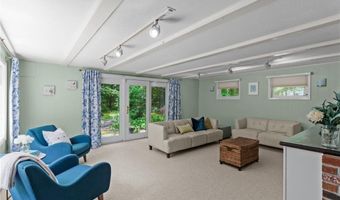 55 Atherton Rd, East Greenwich, RI 02818