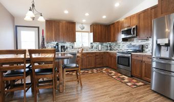 1016 SW 16th Ave, Aberdeen, SD 57401