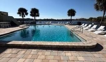 916 LAKE DESTINY Rd E, Altamonte Springs, FL 32714