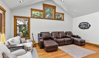 1472 Flowers Ave, Glenbrook, NV 89413