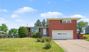 2107 Lynwood Dr, Aliquippa, PA 15001