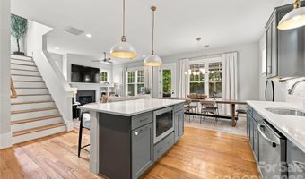 1809 Summey Ave, Charlotte, NC 28205