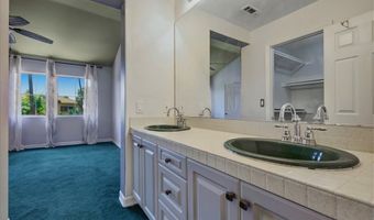 315 W Summerfield Cir, Anaheim, CA 92802