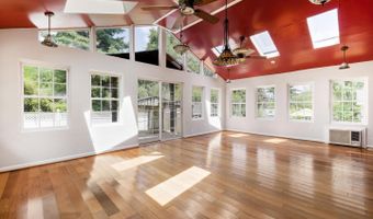 1714 VEIRS MILL Rd, Rockville, MD 20851
