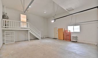 735 Live Oak Dr, Angels Camp, CA 95222