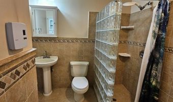 76 Winding Hill Dr 1, Alloway, NJ 07461