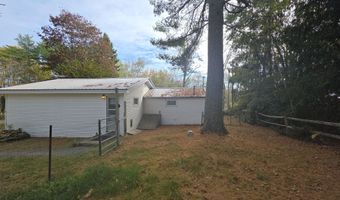 17 Marsh Rd, Belfast, ME 04915