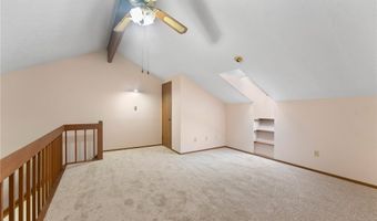 1707 W Hampton Dr, Austintown, OH 44515