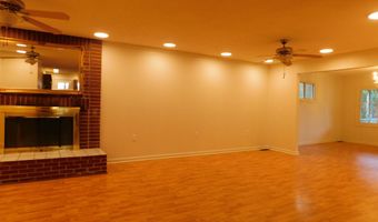 28 Wolf Hollow Rd, Baxter, KY 40806