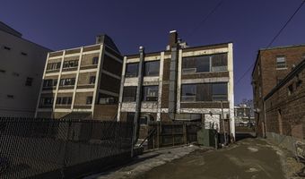 123-127 Franklin St, Bangor, ME 04401
