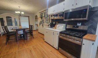 910 16th St, Auburn, NE 68305
