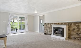 1510 Gringo Rd, Aliquippa, PA 15001