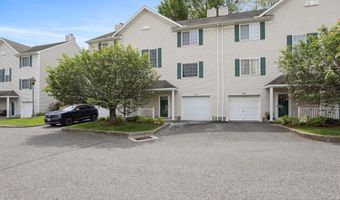 14 South St 20, Danbury, CT 06810