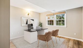 2322 S PIERCE St S, Arlington, VA 22202