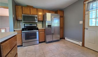 114 Florida Ave, Cranston, RI 02920
