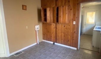 1105 W 9th St, Alton, IL 62002