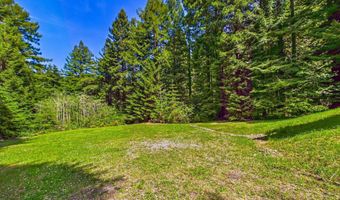 186 Lindholm Ln, Arcata, CA 95521