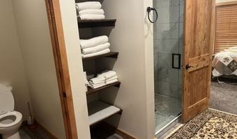 176 Basin Rd, Alturas, CA 96101