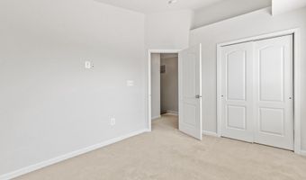 43247 LOUDOUN RESERVE Dr, Ashburn, VA 20148