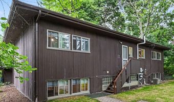 2065 Day St, Ann Arbor, MI 48104