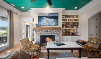 3 Butterfield Ln, Beaufort, SC 29907