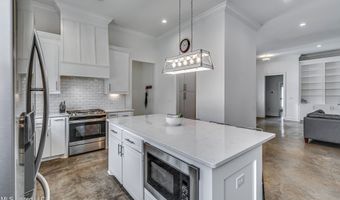 625 Wild Horse Ln, Brandon, MS 39042