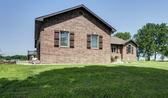 6879 Highway O, Ash Grove, MO 65604