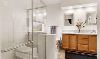 916 Lakeview Dr, Dayton, NV 89403
