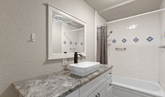 111 W Shelton St, Alvarado, TX 76009