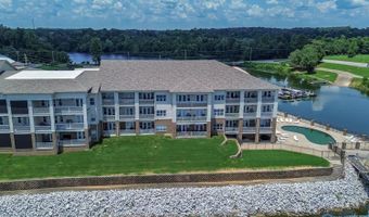 6122 Bay Village Dr 205, Athens, AL 35611
