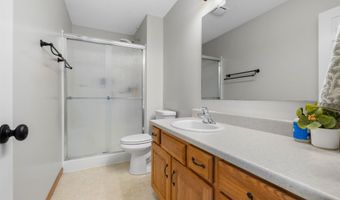 5371 Bear Creek Pass Pass, Auburn, IN 46706