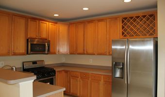 24651 KINGS CANYON Sq, Aldie, VA 20105
