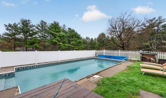 376 S Belfast Ave, Augusta, ME 04330