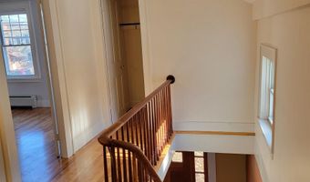 207 Silver St, Bennington, VT 05201