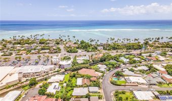 5701 Haleola St, Honolulu, HI 96821