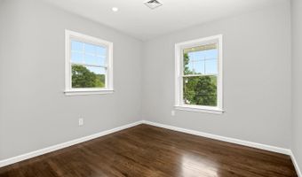 12 Cel Bret Dr, Danbury, CT 06810
