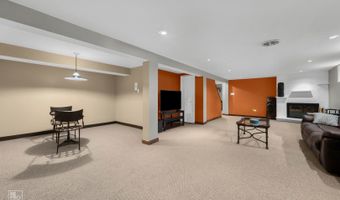 641 E Belmont Ave, Addison, IL 60101
