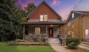 910 W Huron St, Ann Arbor, MI 48103