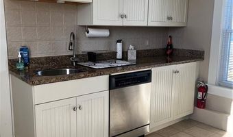 51 Annandale Rd 2, Newport, RI 02840