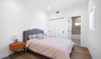 2672 Newell, Los Angeles, CA 90039
