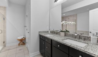 43372 WHITEHEAD Ter, Ashburn, VA 20148