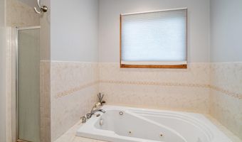 629 Lloyd Rd, Aberdeen, NJ 07747