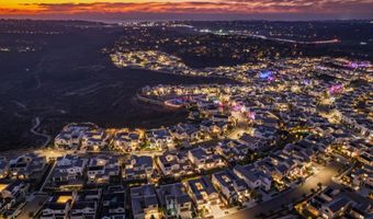 13722 Canyon Loop Trl, San Diego, CA 92130