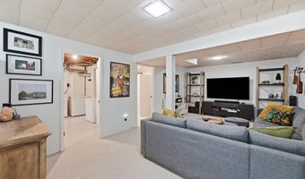 1115 Douglas St, Alexandria, MN 56308