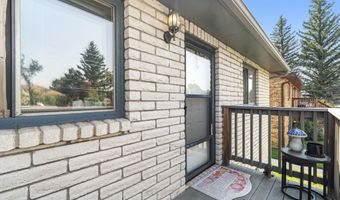 305 WESTERN HILLS Blvd B, Cheyenne, WY 82009