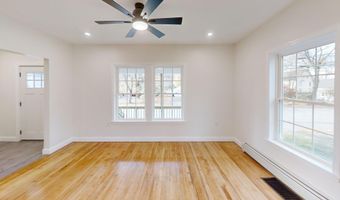 22 14th St, Bangor, ME 04401