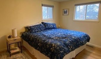 1280 Kuehnle Ct, Ann Arbor, MI 48103