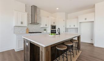 1475 N 163rd St, Basehor, KS 66007