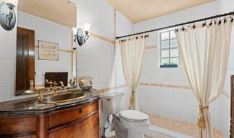 521 SHERIDAN Blvd, Orlando, FL 32804