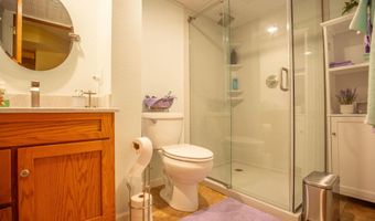 219 W South Ave, Algona, IA 50511